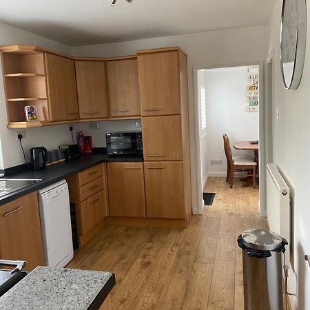 Corner Retreat Holiday Let Сихаузес Екстериор снимка