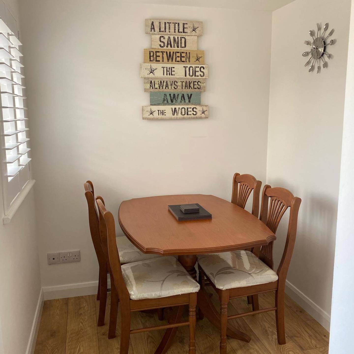 Corner Retreat Holiday Let Сихаузес Екстериор снимка